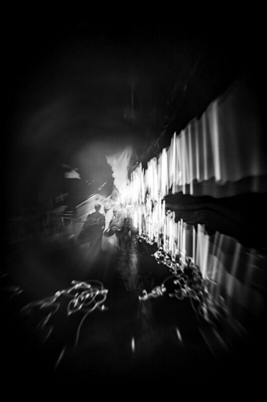 Peter Bauer, Die Dortigen, 2026, Analoge Lochblendenfotografie auf Fotoboard, 90 x 60 cm, Foto: Peter Bauer