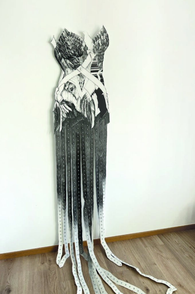 Birgit Pleschberger, Queen of Time (Detail), 2025, Cut Out: Installation, Nero auf Papier, Schrauben, Muttern, ca. 240 x 45 cm