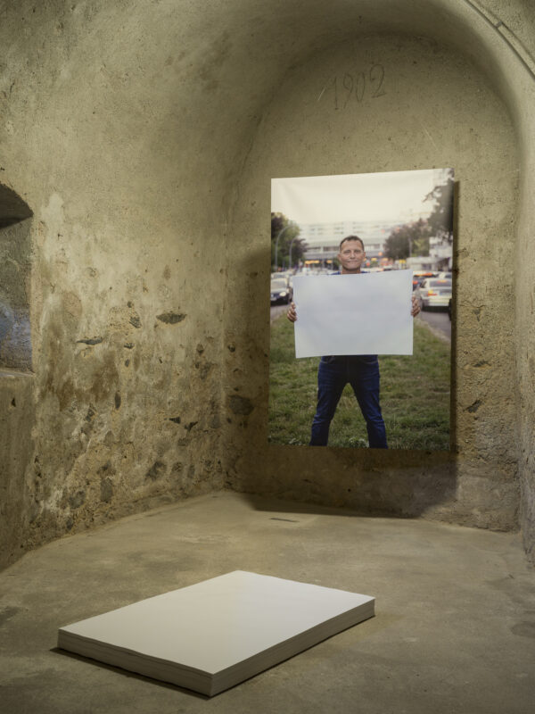 Werner Gasser, White Paper Revolution, 2024–present, Ausstellungsansicht „Relationes“, Kloster Neustift / Abbazia di Novacella, Vahrn / Varna, 2026, Foto: Tiberio Sorvillo