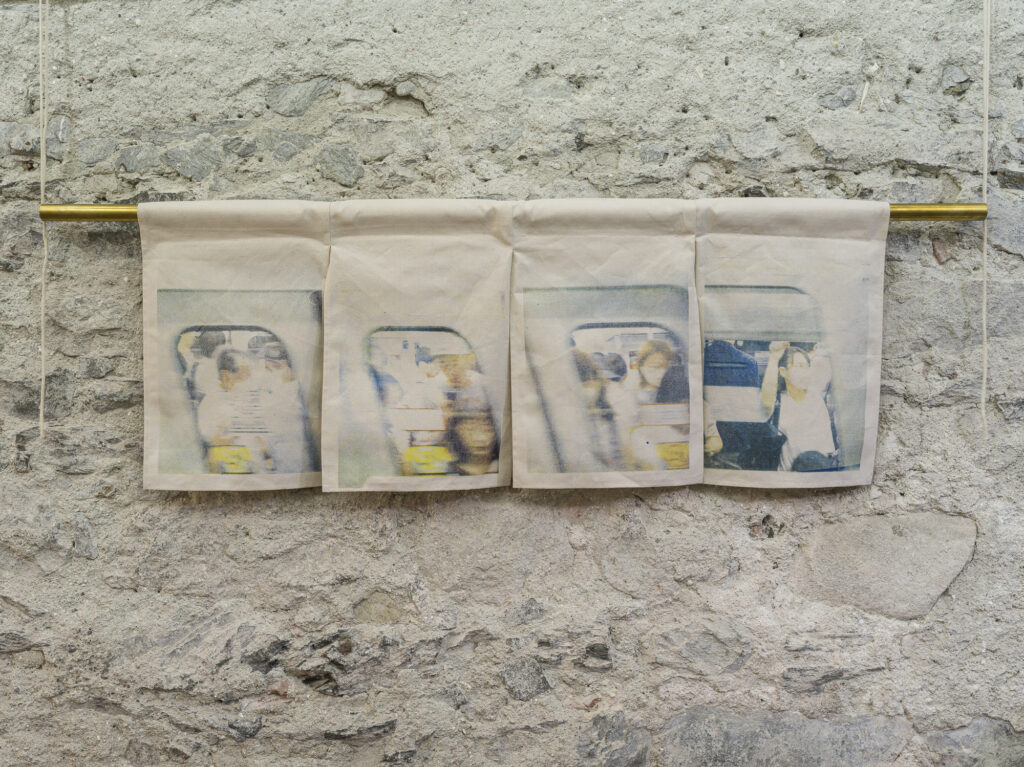 Michael Schmücking, Flüchtige Nähe – Noren, 2026, Ausstellungsansicht „Relationes“, Kloster Neustift / Abbazia di Novacella, Vahrn / Varna, 2026, Foto: Tiberio Sorvillo