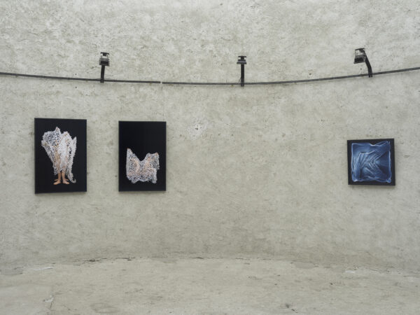 Sissa Micheli, Michael Fliri, Ausstellungsansicht „Relationes“, Kloster Neustift / Abbazia di Novacella, Vahrn / Varna, 2026, Foto: Tiberio Sorvillo