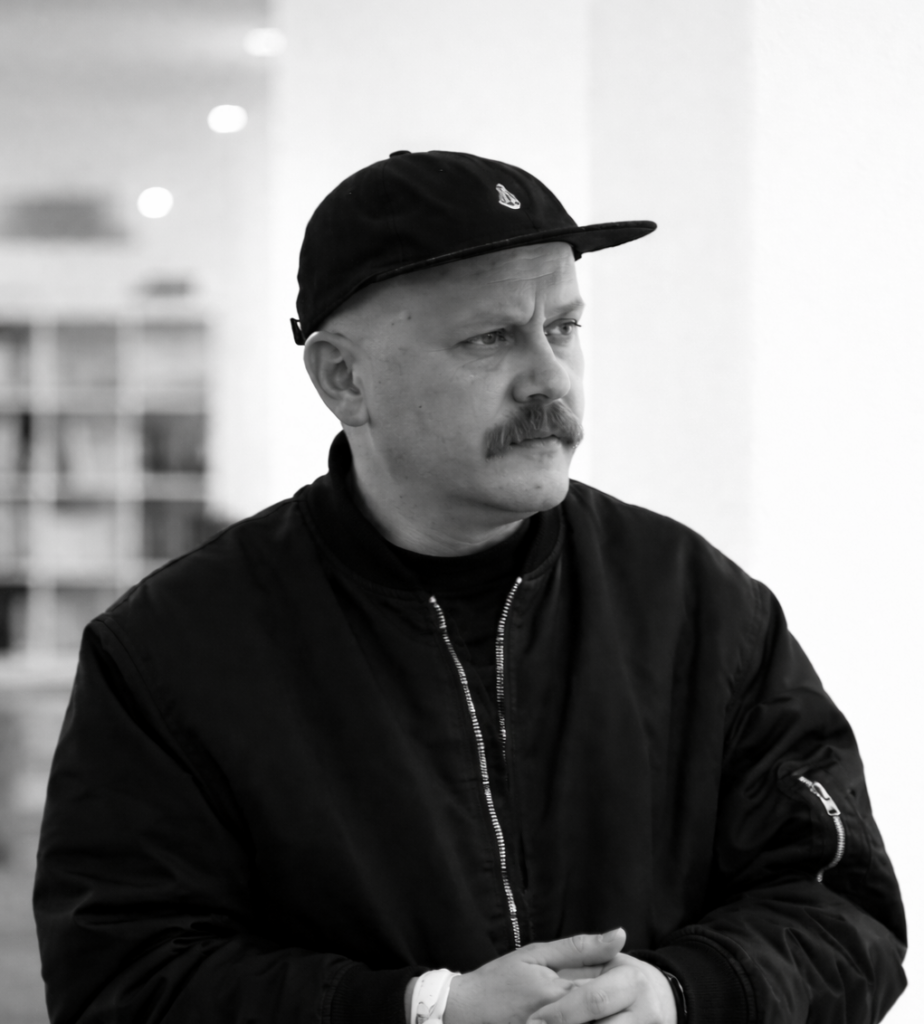 (c) Luka Širok